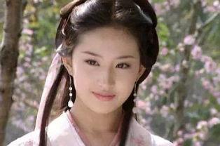 刘亦菲 无表情包,静谧之美引人遐想