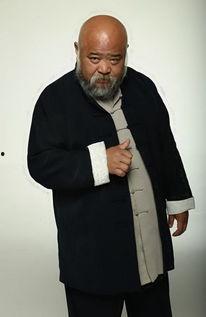 演员李琦简历,从舞台到荧屏，演绎多彩人生