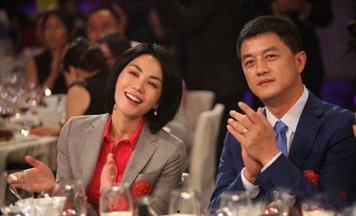 谢霆锋个人资料婚姻,情路坎坷，婚姻历程揭秘