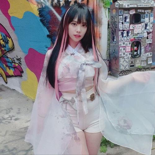 韩国美女主播裸露,韩国美女主播裸露事件引发舆论风暴